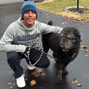 Meet your Posher, Jorge